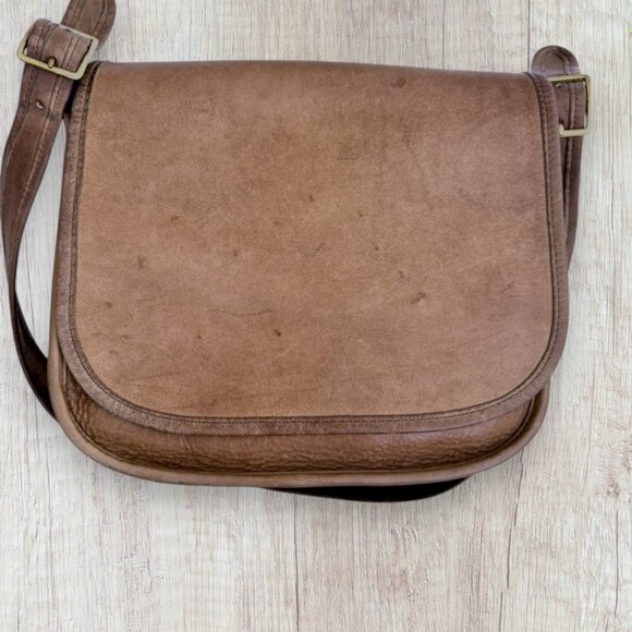 Coach NYC Vintage Brown Leather Messenger Crossbody Bag USA Made Full Grain - Picture 4 of 15
